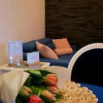 Modena Moxy Te&am Cracow Διαμέρισμα *